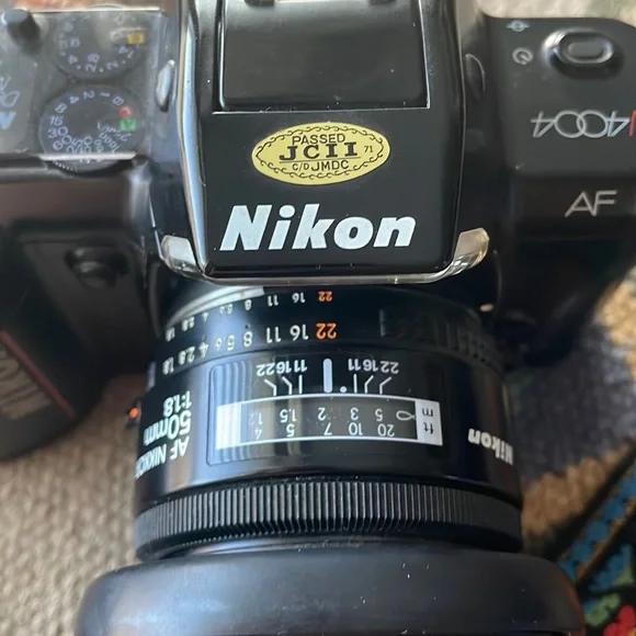 Nikon N4004s, Accessories, Manuals and Bag - Picture 3 of 11